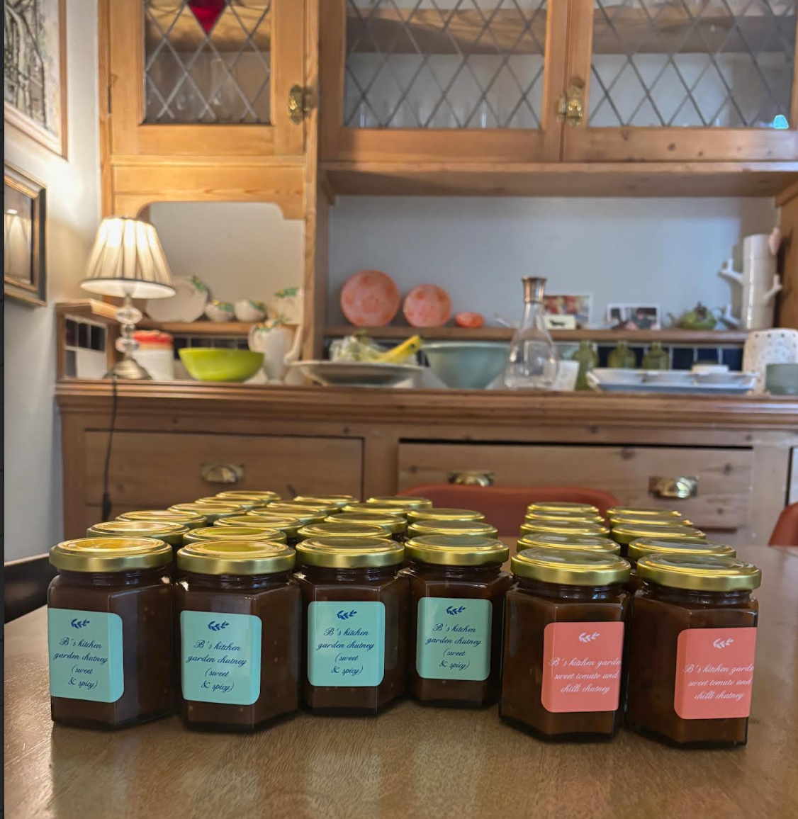 B's kitchen garden tomato & chilli chutney