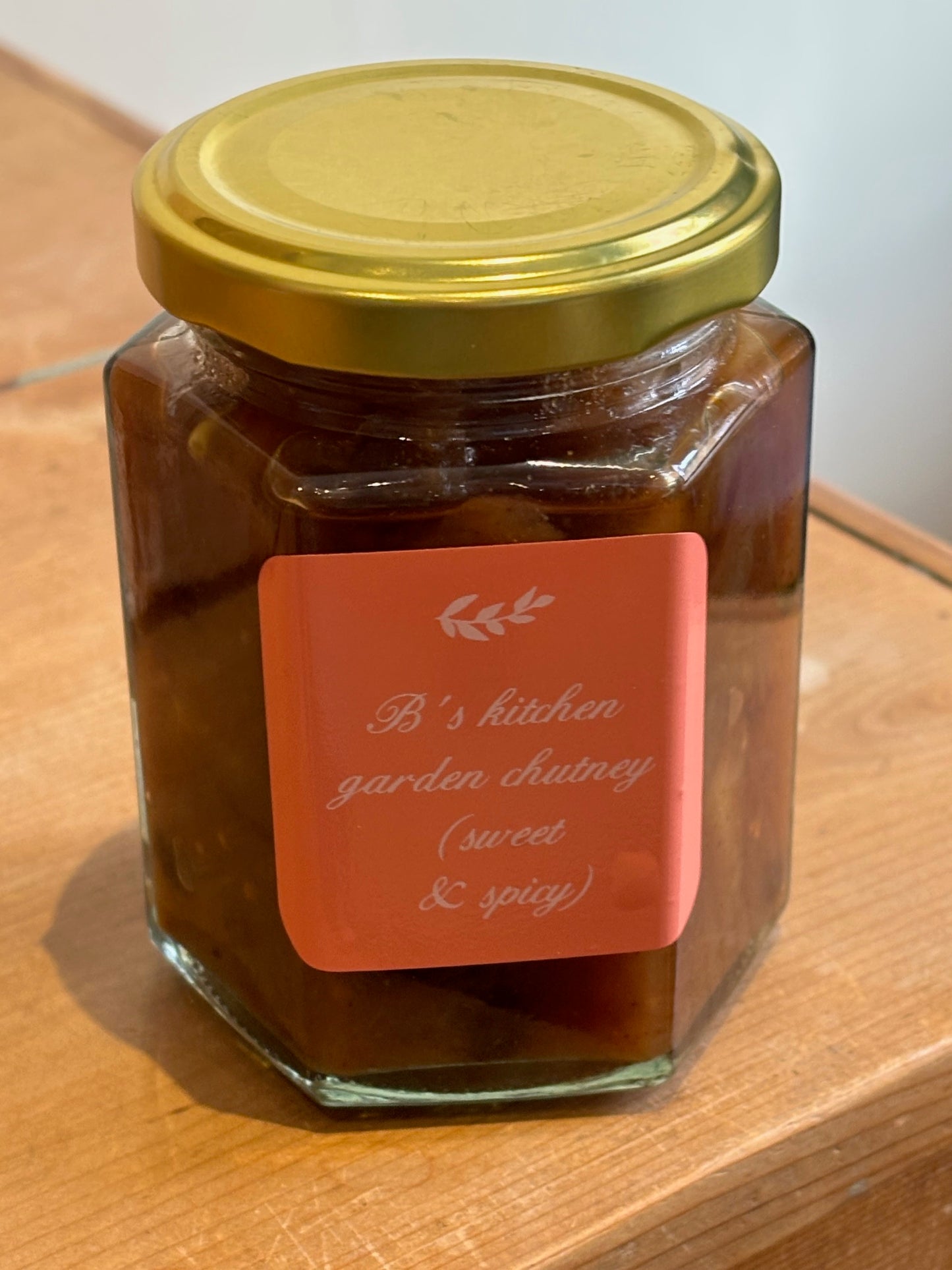 B's kitchen garden tomato & chilli chutney